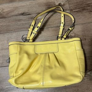 Medium Coach tote bag